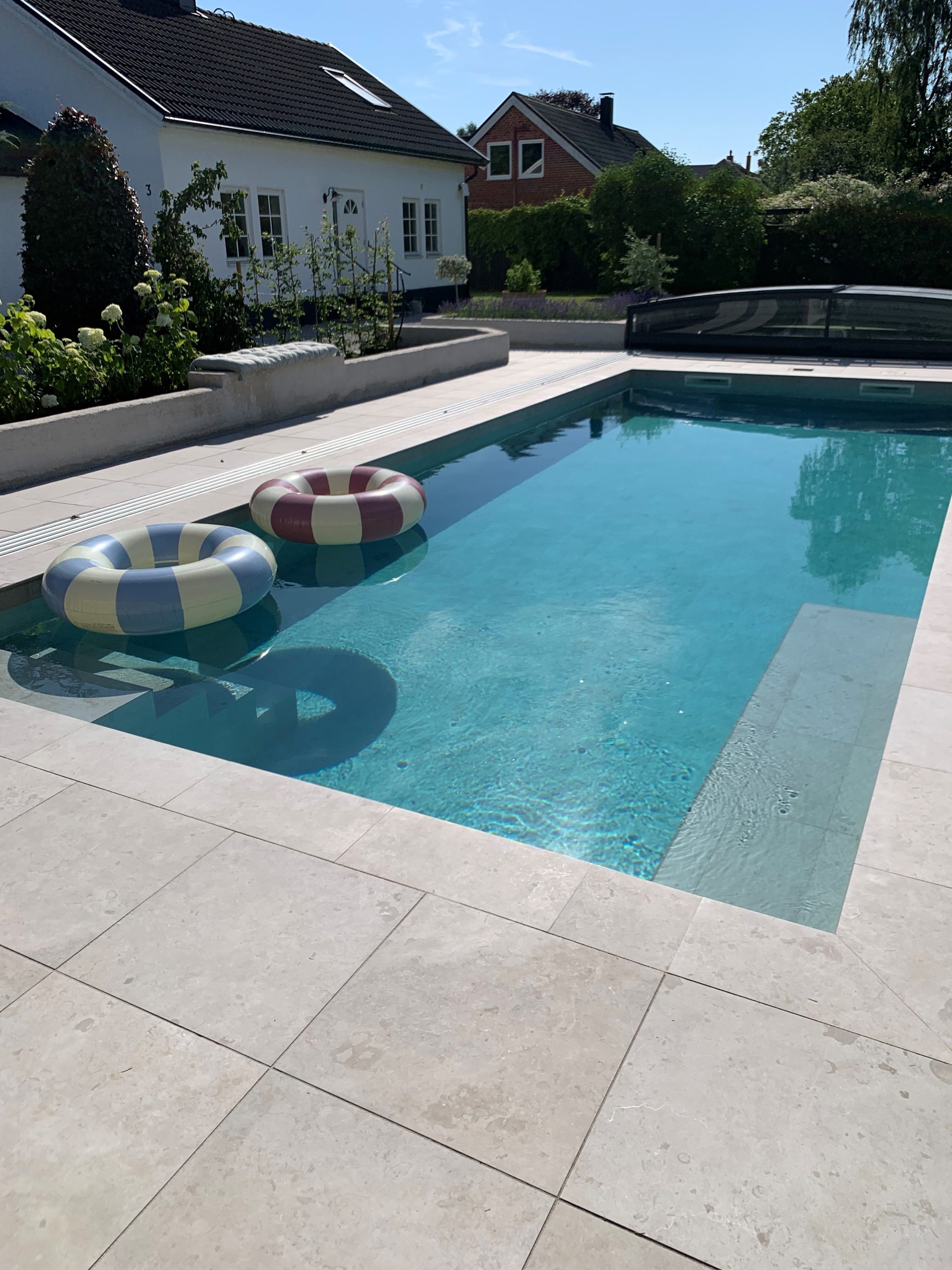 Kaklad pool